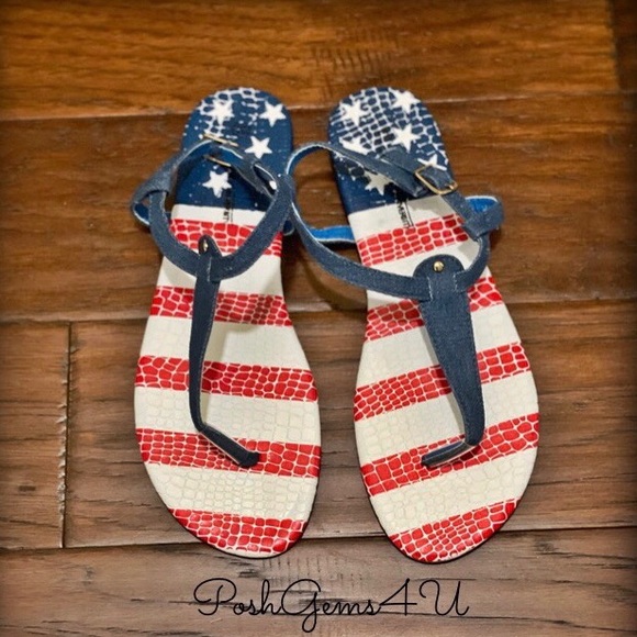 NWOT ✨ The 4th is coming!! - Picture 2 of 4